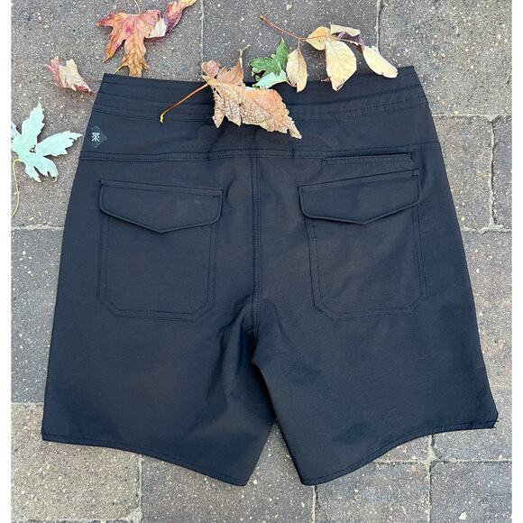 NWT Men's Roark layover 2.0 trail shorts size 28 - Picture 2 of 4